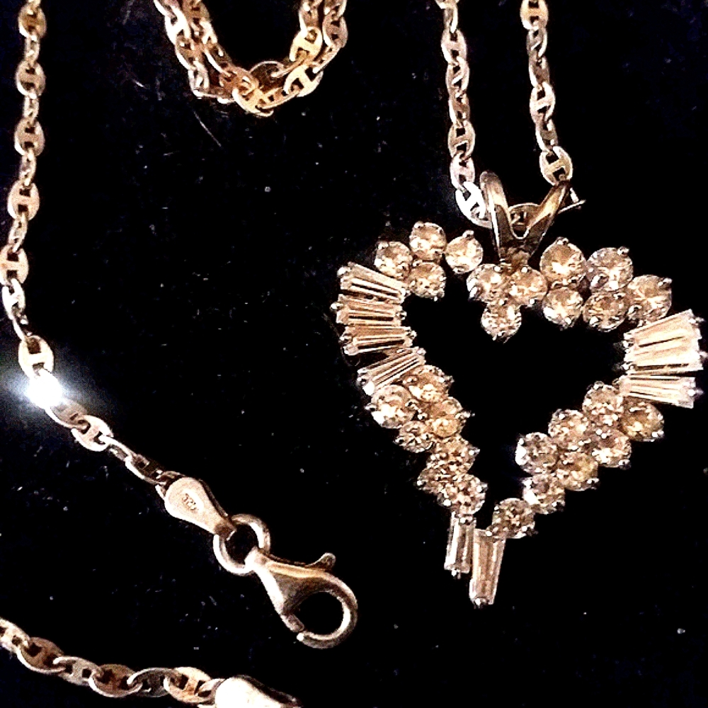 DIAMONDS &925 CUBIN  SET